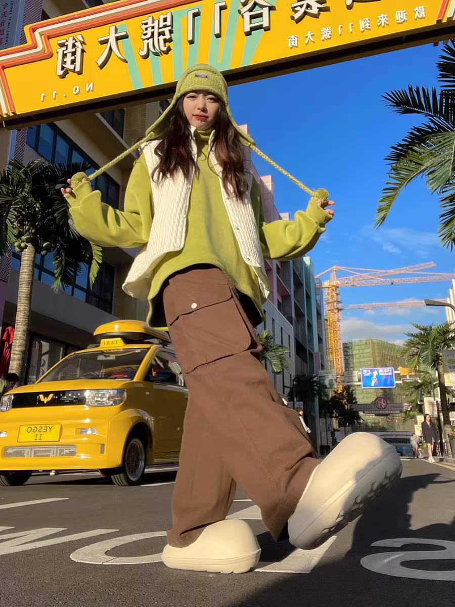 Can’t hide the shine mollow shoes BOO101 images